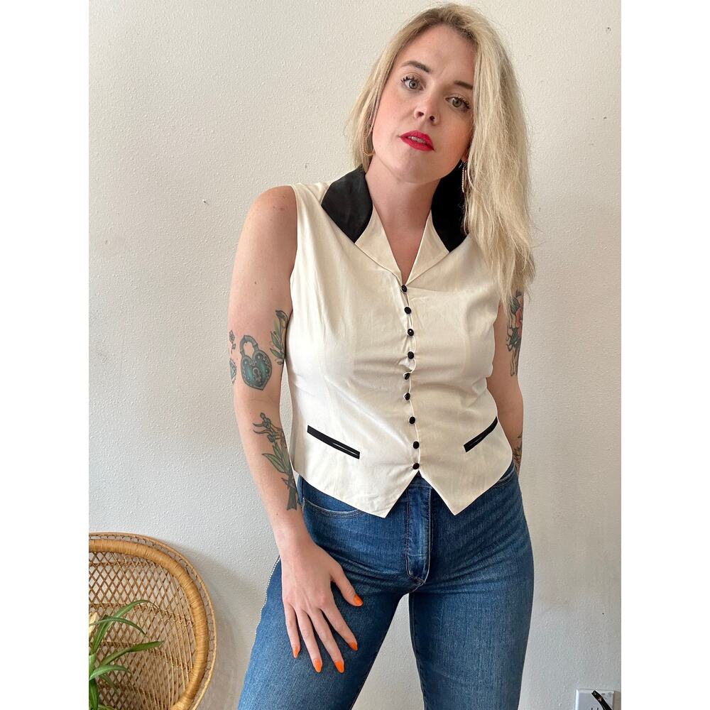 90’s Ivory & Black Silk Vest size 14